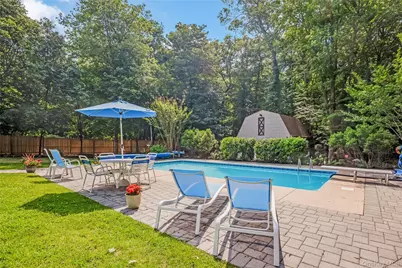 28 Cygnet Drive, Smithtown, NY 11787 - Photo 35