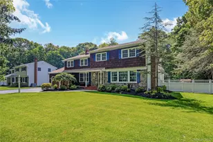 28 Cygnet Dr, Smithtown, NY 11787 - Photo 3