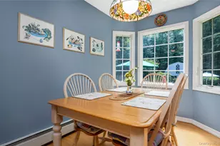 28 Cygnet Dr, Smithtown, NY 11787 - Photo 15