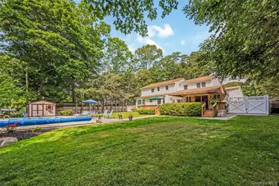 28 Cygnet Drive, Smithtown, NY 11787 - Photo 39