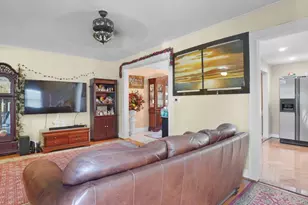 89-56 218th St, Queens Village, NY 11427 - Photo 5