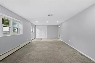 21 Via Continental, Huntington Station, NY 11746 - Photo 25