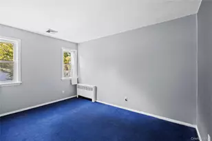 21 Via Continental, Huntington Station, NY 11746 - Photo 13
