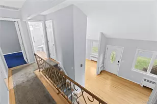 21 Via Continental, Huntington Station, NY 11746 - Photo 21