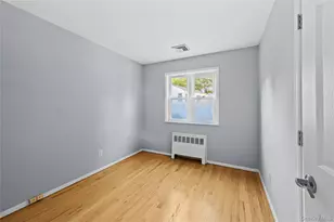 21 Via Continental, Huntington Station, NY 11746 - Photo 15