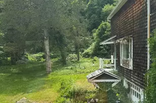 227 Beverly Rd, Huntington Station, NY 11746 - Photo 43