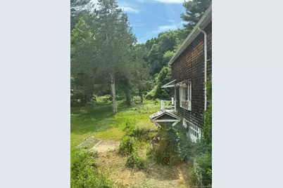227 Beverly Road, Huntington Station, NY 11746 - Photo 13