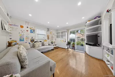 73-47 185th Street, Fresh Meadows, NY 11366 - Photo 9