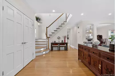 73-47 185th Street, Fresh Meadows, NY 11366 - Photo 5