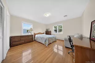 73-47 185th St, Fresh Meadows, NY 11366 - Photo 17