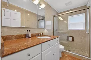 73-47 185th St, Fresh Meadows, NY 11366 - Photo 21