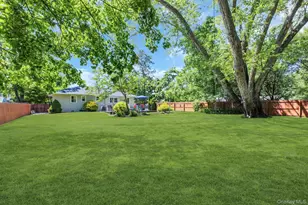 8 Eatondale Ave, Blue Point, NY 11715 - Photo 23