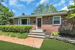8 Eatondale Ave, Blue Point, NY 11715 - Photo 7