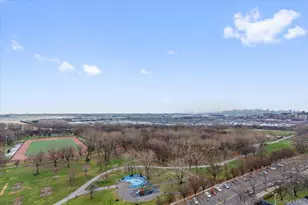 880 Boynton Ave, Bronx, NY 10473 - Photo 15