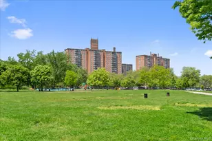 880 Boynton Ave, Bronx, NY 10473 - Photo 17