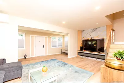 15719 13th Avenue, Whitestone, NY 11357 - Photo 3