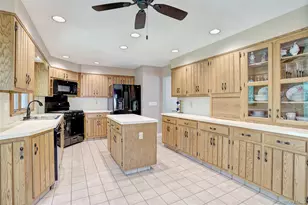 7 Eagle St, Spring Valley, NY 10977 - Photo 7