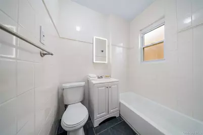 3277 Parkside Place, Bronx, NY 10467 - Photo 23