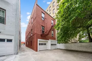 3277 Parkside Pl, Bronx, NY 10467 - Photo 3