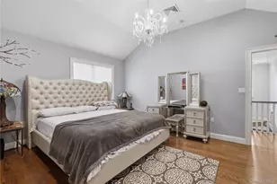 1533 Lowell Ave, New Hyde Park, NY 11040 - Photo 31