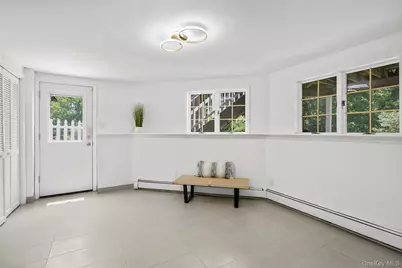 125 Saxon Woods Road, White Plains, NY 10605 - Photo 25
