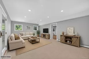 21 Gay Lore Dr, Huntington, NY 11743 - Photo 11