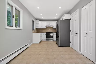 21 Gay Lore Drive, Huntington, NY 11743 - Photo 7