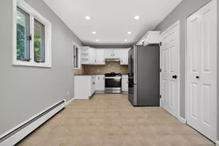 21 Gay Lore Dr, Huntington, NY 11743 - Photo 7