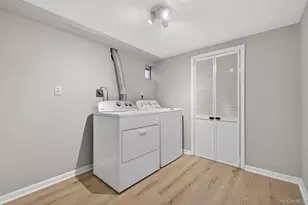 21 Gay Lore Dr, Huntington, NY 11743 - Photo 23