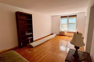 67-50 Thornton Pl, Forest Hills, NY 11375 - Photo 5