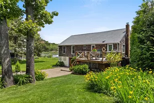 12 White's Ln, Aquebogue, NY 11931 - Photo 5