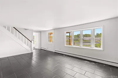 12 Whites Lane, Aquebogue, NY 11931 - Photo 7