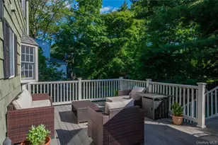 8 Burton Rd, Larchmont, NY 10538 - Photo 23