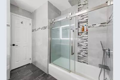 316 Parkside Drive, Suffern, NY 10901 - Photo 13