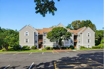 1175 Washington Green, New Windsor, NY 12553 - Photo 3