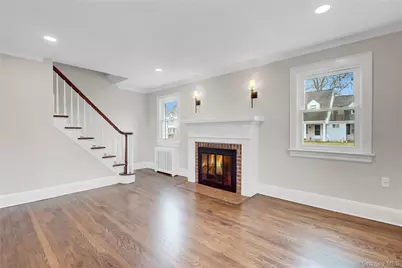 31 Carol Street, Lynbrook, NY 11563 - Photo 5