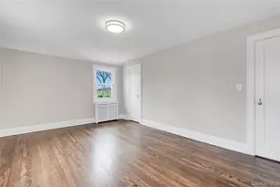 31 Carol St, Lynbrook, NY 11563 - Photo 15