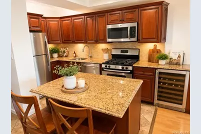 1404 Outlook Avenue #1, Bronx, NY 10465 - Photo 5