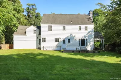 261 Fox Meadow Road, Scarsdale, NY 10583 - Photo 15