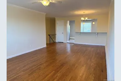 11 Harbour Lane #1B, Oyster Bay, NY 11771 - Photo 5