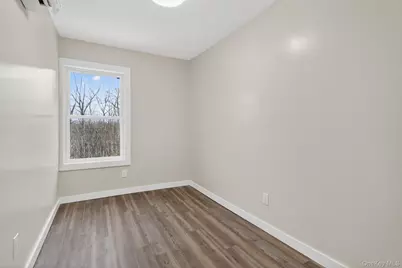 303 Main Street #3R, Hurleyville, NY 12747 - Photo 9