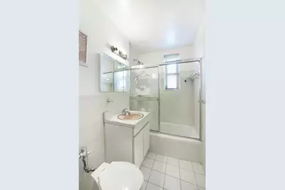 488 Ocean Parkway #3B, Brooklyn, NY 11218 - Photo 9
