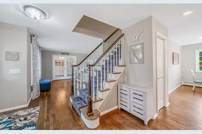103 Hilary Street, West Sayville, NY 11796 - Photo 9