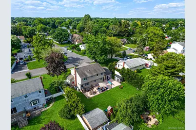 103 Hilary Street, West Sayville, NY 11796 - Photo 41