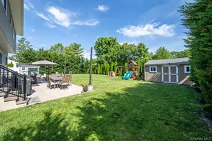 103 Hilary St, West Sayville, NY 11796 - Photo 33
