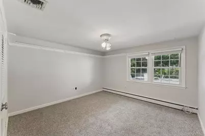 29 Squiretown Road #D, Hampton Bays, NY 11946 - Photo 13