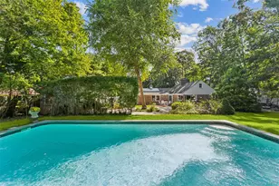29 Squiretown Rd, Hampton Bays, NY 11946 - Photo 3