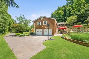 45 Lakeview Ave W, Cortlandt Manor, NY 10567 - Photo 37