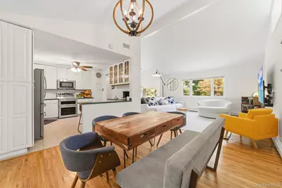 45 Lakeview Avenue W, Cortlandt Manor, NY 10567 - Photo 13