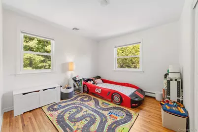 45 Lakeview Avenue W, Cortlandt Manor, NY 10567 - Photo 23